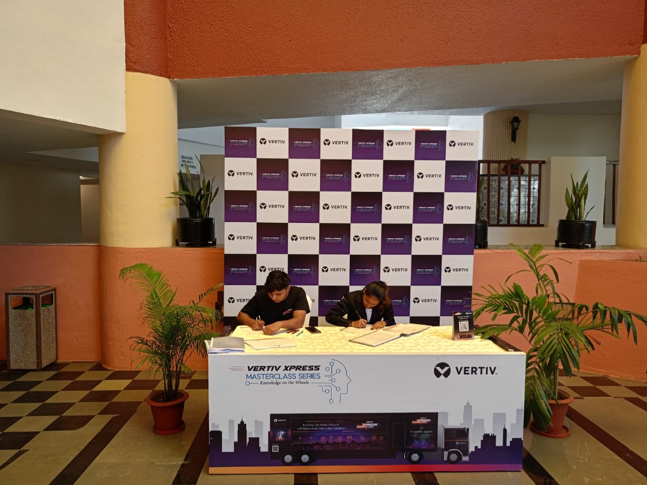 ENP.Application.ViewModels.ImageViewModel