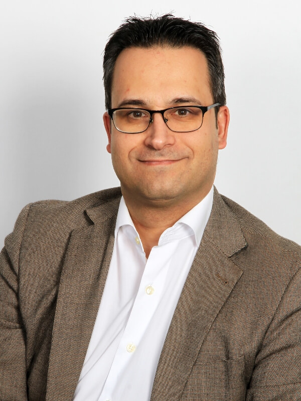 60x800-Luis.Casero_306343_0.jpg