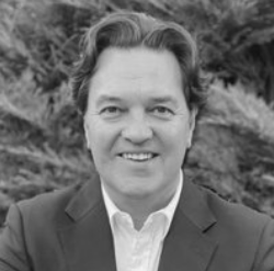Nigel Gore bw.png