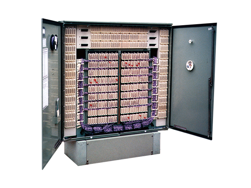 Vertiv | Outdoor Enclosures | Vertiv CXE EXX