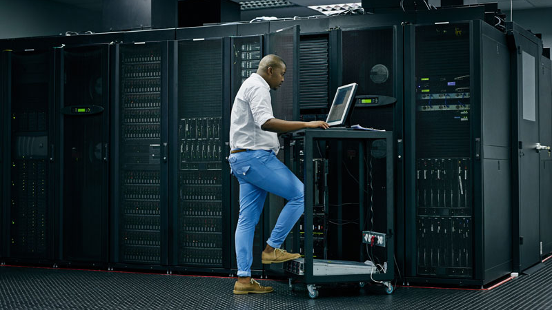 Vertiv Training Academy & Technology Excellence Center Launched in Pune, India, Reinforcing Dedication to Talent Development and Operational Excellence Image