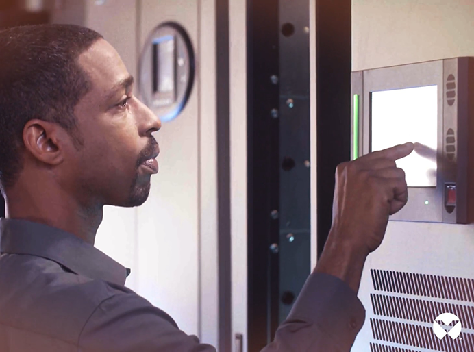 Liebert CWM The Advanced Chilled Water Plant Manager Control