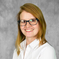 200x200-emma-binns_322335_0.jpg